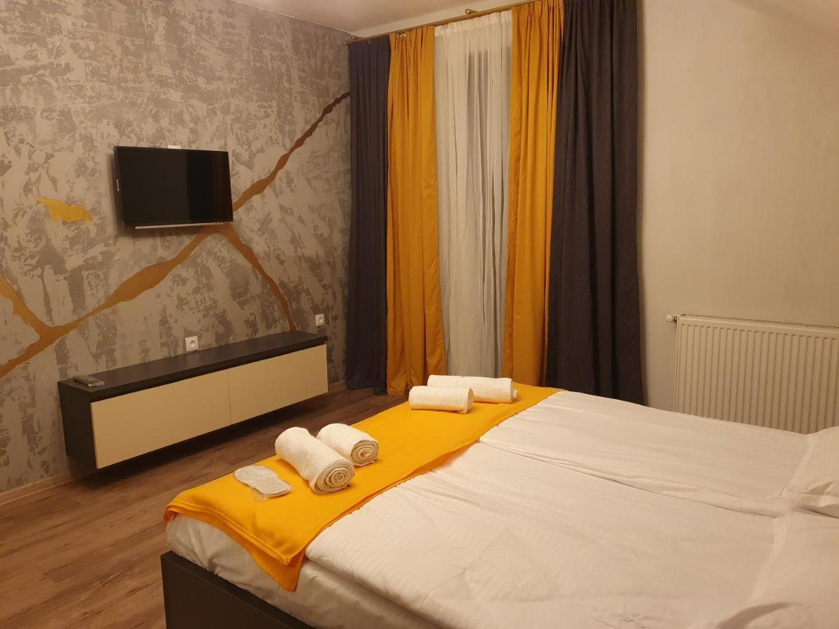 Gesh House Apartment Borjomi ภายนอก รูปภาพ