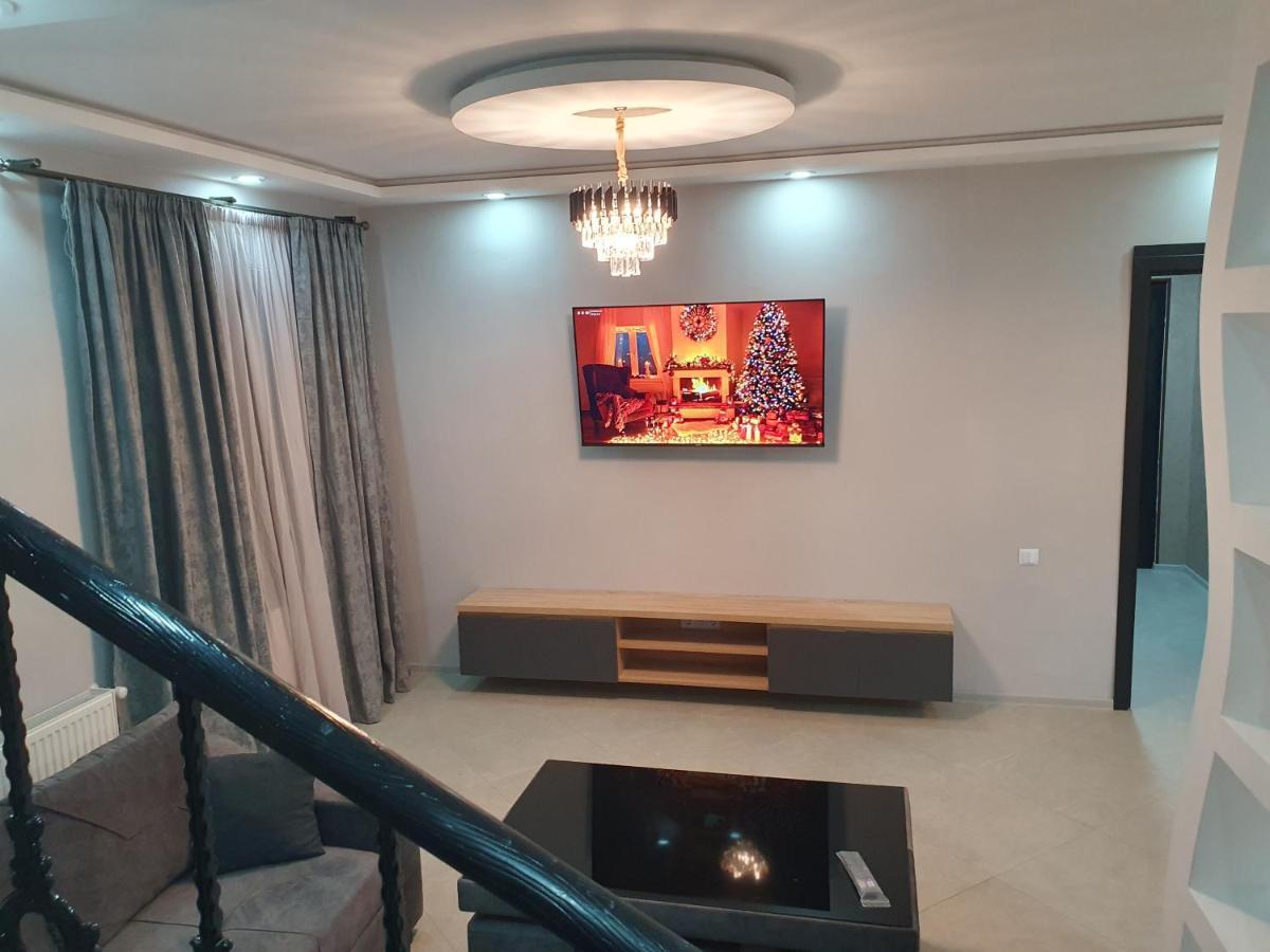 Gesh House Apartment Borjomi ภายนอก รูปภาพ