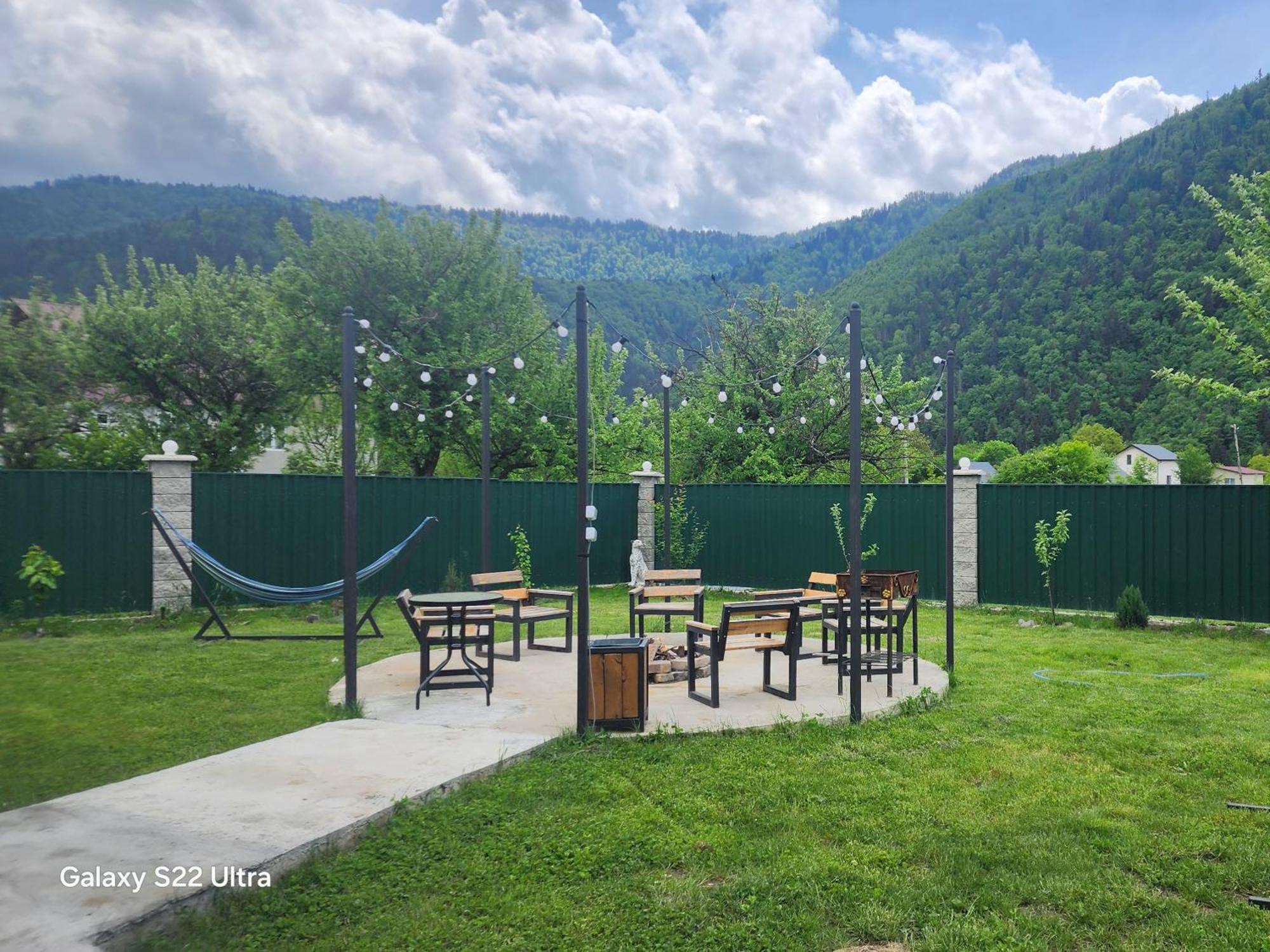 Gesh House Apartment Borjomi ภายนอก รูปภาพ